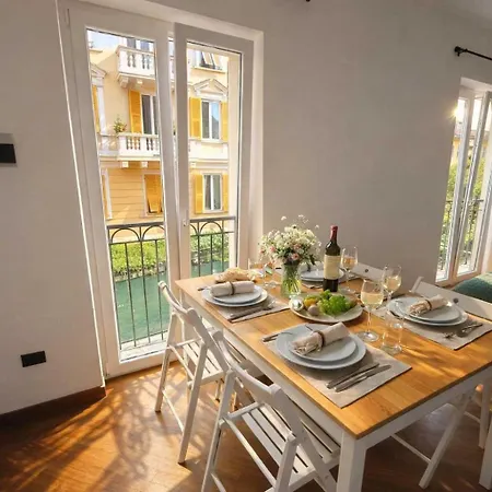 Casa Tritone * Genova