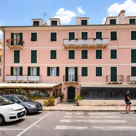 Lejlighed Casa Tritone Genova